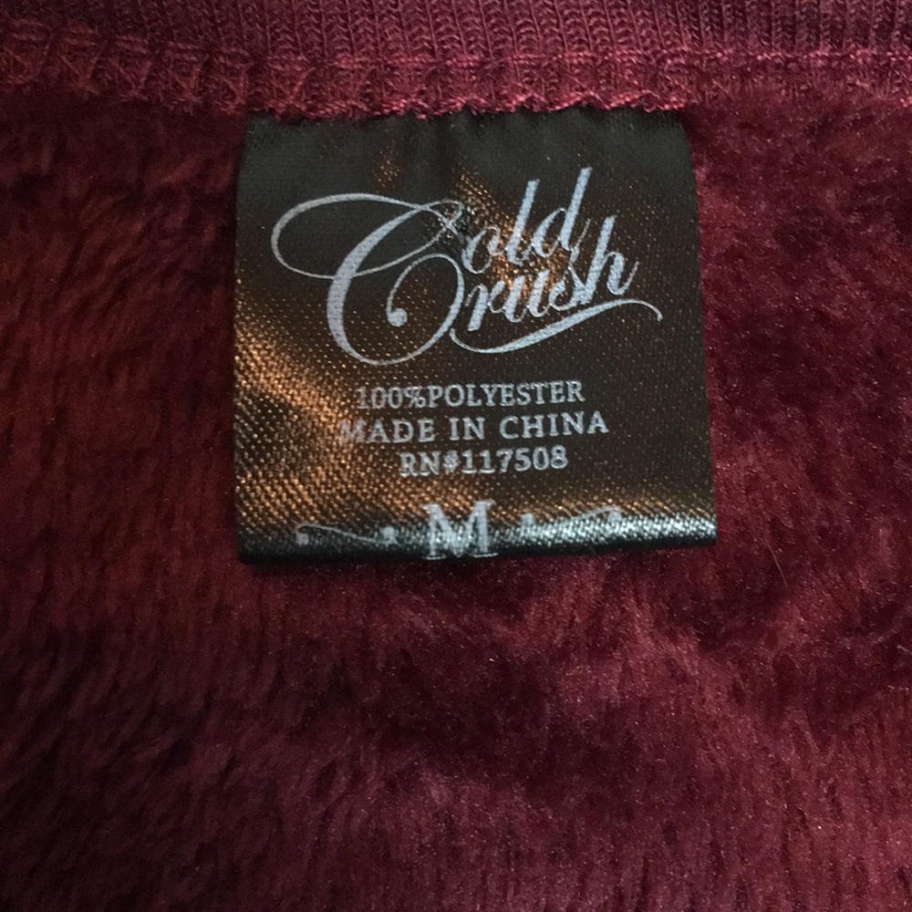 Cold Crush DRAMA LLAMA Soft Cozy Graphic Sweater - Picture 6 of 14